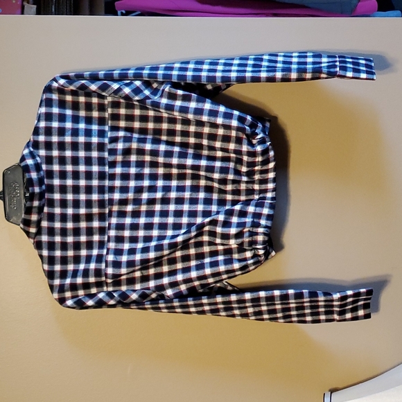 MOD Cropped Flannel Top - Picture 2 of 6